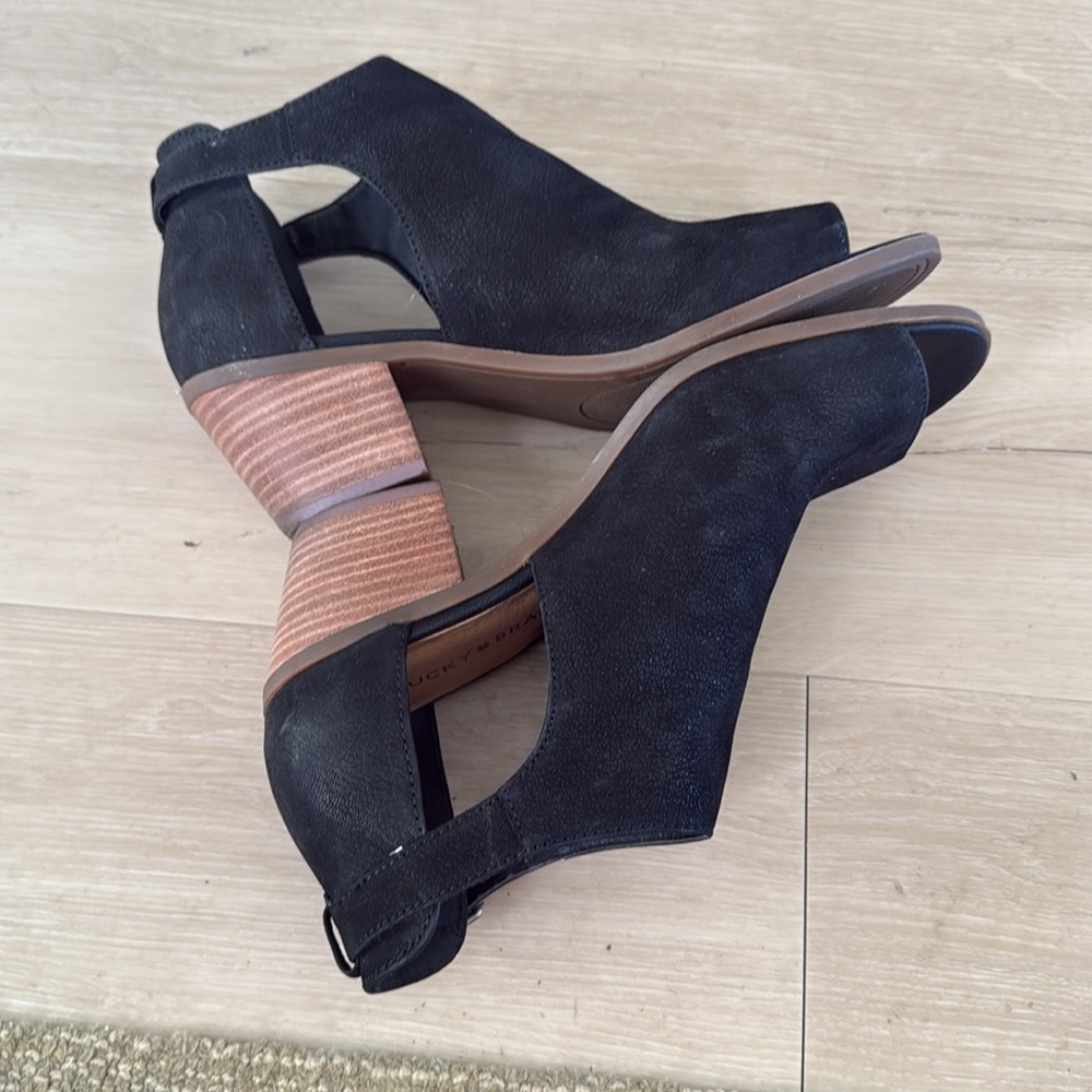 Elegant Black Women's Peep-Toe Shoes** Lucky Brand Size 8 1/2 - Picture 4 of 7